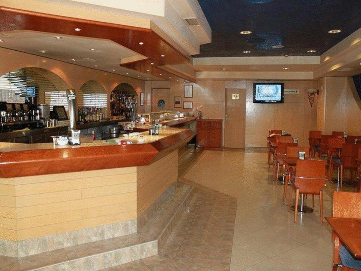 Hotel Ebora By Vivere Stays تالافيرا دي لا رينا المظهر الخارجي الصورة